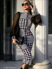 NEW FANCY DAISY LOOK ONE PIECES